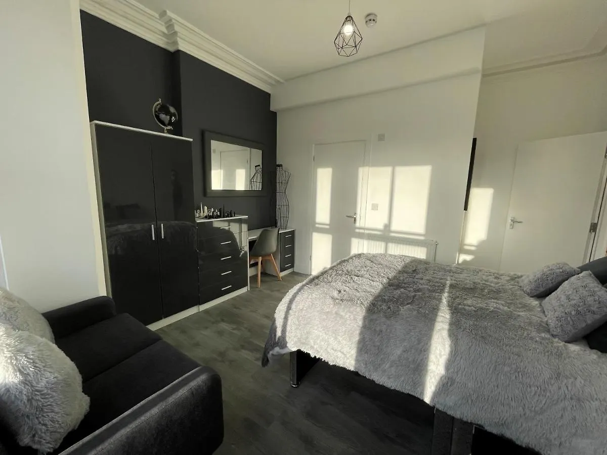 Modern Lodge Ng2 Nottingham Aparthotel